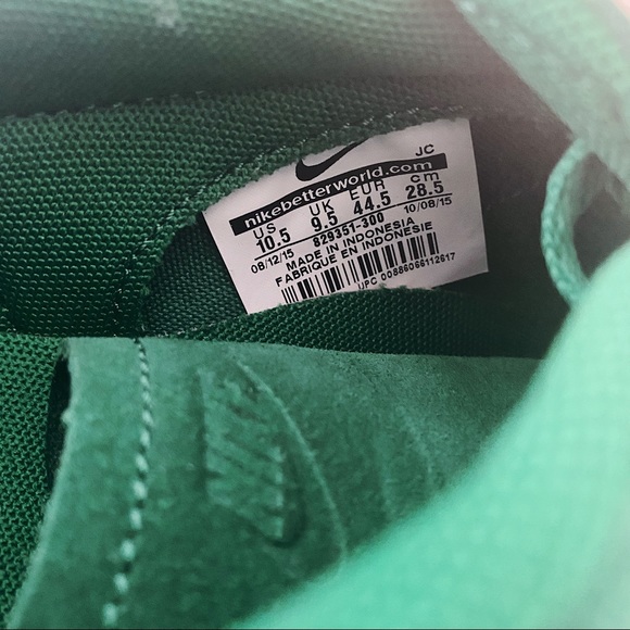 Nike Tennis Classic Green Suede - Picture 4 of 4